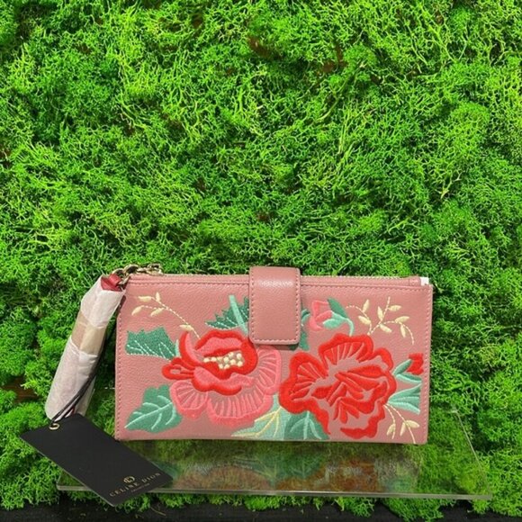 Celine Dion Collection Harmonic Leather Wallet - Picture 5 of 9